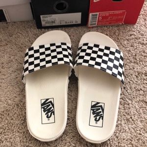 VANS SLIDES size 7 WOMEN